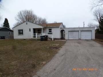 551 Court Rd, Onalaska, WI 54650-8505