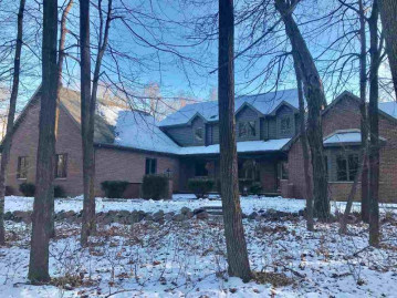 1653 Paynes Point Road, Vinland, WI 54956