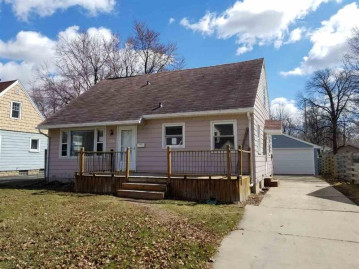 124 S John Street, Neenah, WI 54956