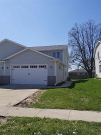 927 Lewellen St, Marshall, WI 53559