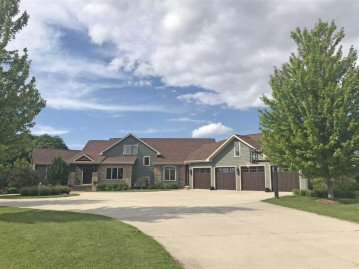 W4149 Jennie Lee Court, Taycheedah, WI 53049