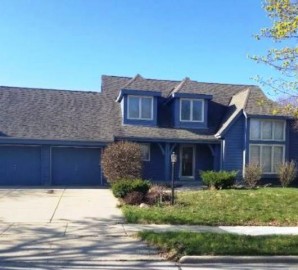 2939 Willard Ln, Waukesha, WI 53188-1382