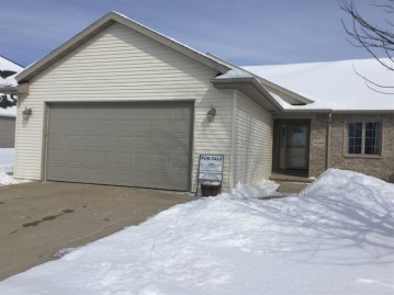 4380 Fieldcrest Drive, Kaukauna, WI 54130