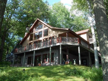 N9252 North Shore Road, Summit Lake, WI 54485