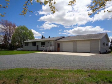 W1721 Center Road, Dorchester, WI 54425