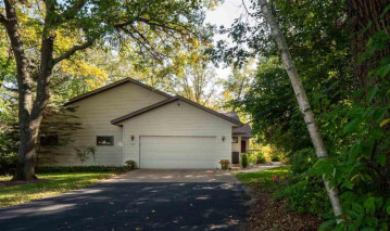 3233 Yvonne Drive, Stevens Point, WI 54481