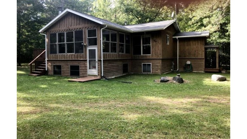 W10042 Tadisch Ln Stephenson, WI 54104 by North Country Real Est $158,500