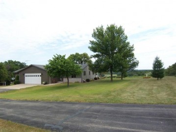 15736 W Skinner Road, Brodhead, WI 53520