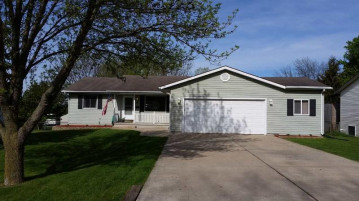 130 Tiffany Lane, Cedarville, IL 61013