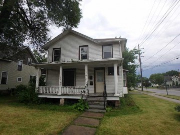 312 Oak Street, Neenah, WI 54956-3038