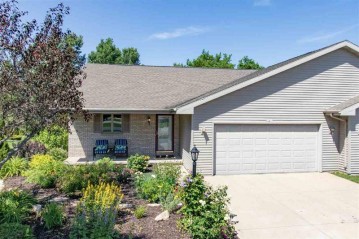 N1861 Lily Of The Valley Court, Greenville, WI 54942