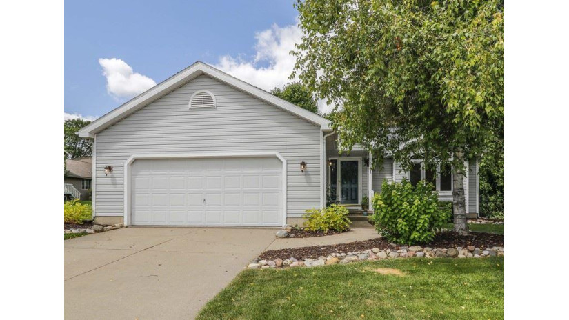 1801 Manchester Crossing Waunakee, WI 53597 by Restaino & Associates Era Powered $314,900