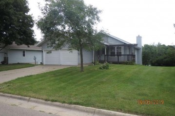 821 Acker Pky, Deforest, WI 53532