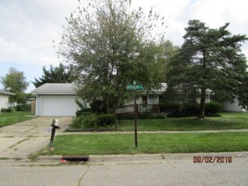 2549 Plymouth Ave, Janesville, WI 53545-5702