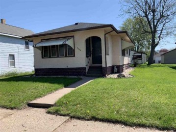 2230 Loomis St, La Crosse, WI 54603