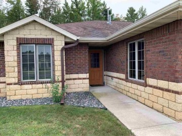 1911 Bluebell Lane, Stevens Point, WI 54481