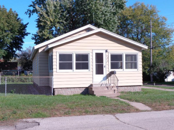 1615 Moore St, La Crosse, WI 54603-2059