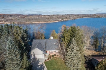 W6462 Lake Ellen Dr, Lyndon, WI 53011-1323