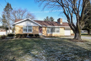 W1396 Fairview Rd, Bloomfield, WI 53157-0643