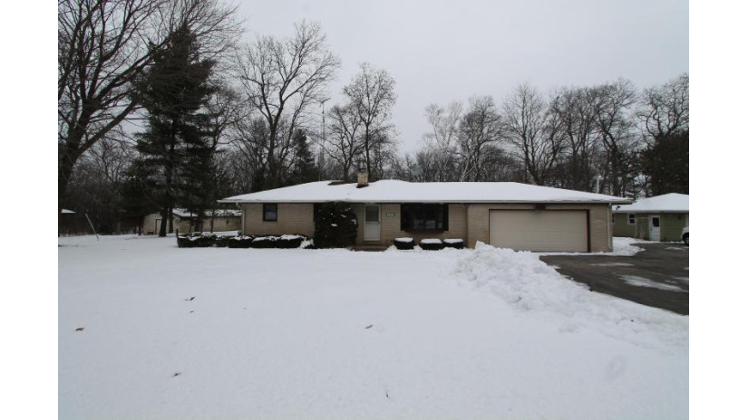 W1804 Highway 11 Spring Prairie, WI 53105 by Bear Realty Of Burlington $319,900