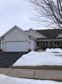 250 Brookside Dr, Mayville, WI 53050-2822