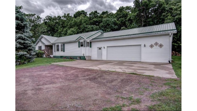 10105 Hwy G Hixton, WI 54635 by Cb Brenizer/Eau Claire $237,500