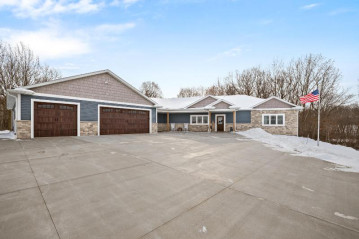 N4950 Buchanan Rd, Herman, WI 53027-9314