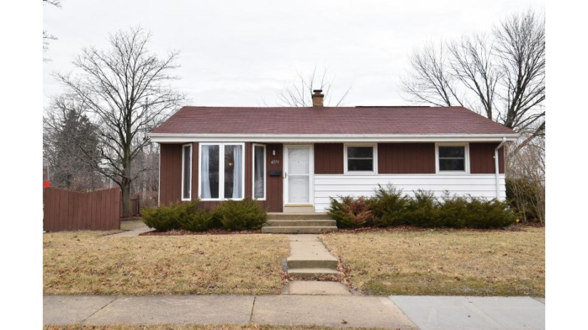 4379 S Louisiana Ave Milwaukee, WI 53221 by Exsell Real Estate Experts LLC $167,000