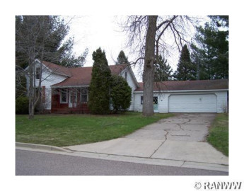 246 Pine St, Cadott, WI 54727