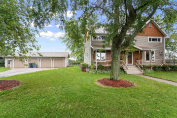 4549 Grimson Road, Vinland, WI 54904-7042