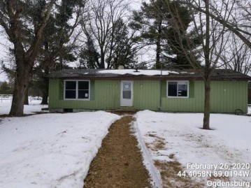 E4131 Casey Road, Waupaca, WI 54962