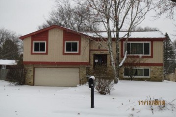 1437 Lucy Ln, Madison, WI 53711