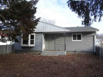 129 Silver Rd, Madison, WI 53714