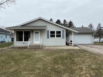 208 Pearl St, Reeseville, WI 53579