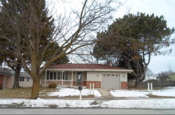 1618 Greenfield Ave, Sheboygan, WI 53081