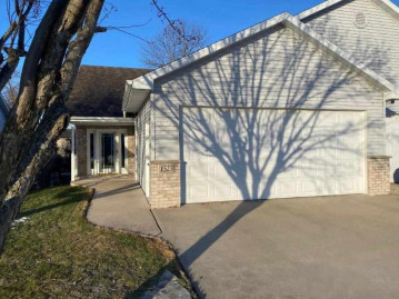 1523 Orchard Drive, Kaukauna, WI 54130-2995