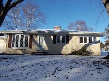 W14265 Ginger St, Ripon, WI 54971