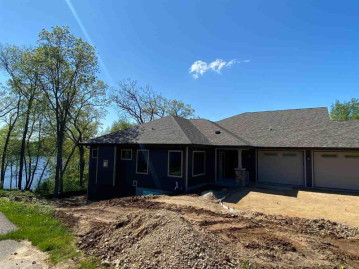 E12273 Timber Ridge Tr, Merrimac, WI 53578