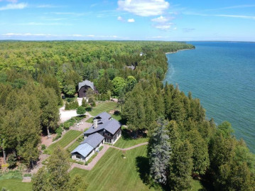 7130 All Creatures Ln, Baileys Harbor, WI 54202