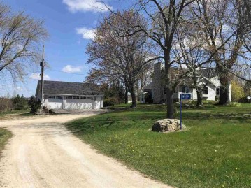 W4134 N Point Road, Leroy, WI 54006