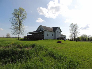 5678 Vernosh Road, Lena, WI 54139