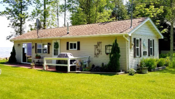 N9606 Number 24 Ln, Cedarville, MI 49887