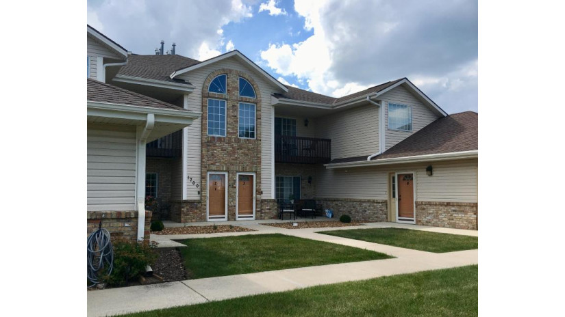 1700 96th St #2 Sturtevant, WI 53177 by RE/MAX Newport $137,900