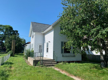 520 Washington St., Algoma, WI 54201