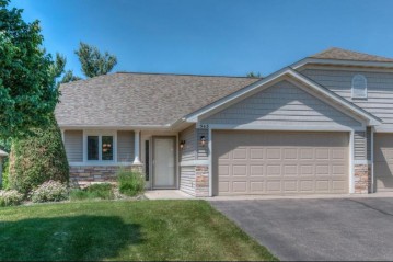 543 Williamsburg Pl, New Richmond, WI 54017