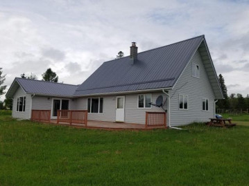 N4792 Homestead Rd, Hawkins, WI 54530