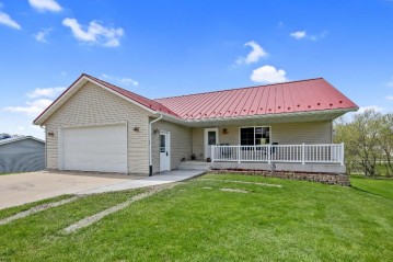 744 Arrowhead Blvd, Wilton, WI 54670-6006