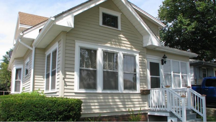 1328 Illinois St Racine, WI 53405 by Real Estate & More, LLC $190,000