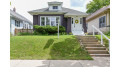 2960 N Cambridge Ave Milwaukee, WI 53211 by Shorewest Realtors $209,000