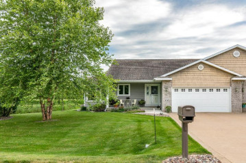 W5401 Timber Creek Trl, Medary, WI 54601-3012